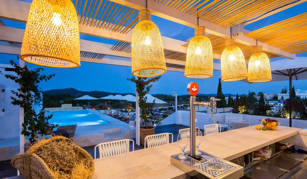 Gatzara Suites Santa Gertrudis Santa Gertrudis  Εξωτερικό φωτογραφία