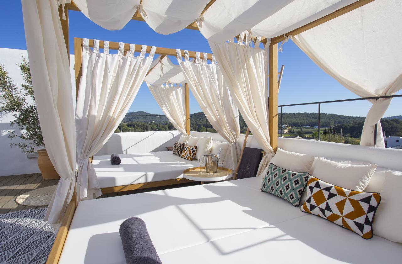 Gatzara Suites Santa Gertrudis Santa Gertrudis  Εξωτερικό φωτογραφία