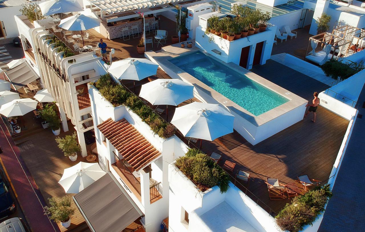 Gatzara Suites Santa Gertrudis Santa Gertrudis  Εξωτερικό φωτογραφία