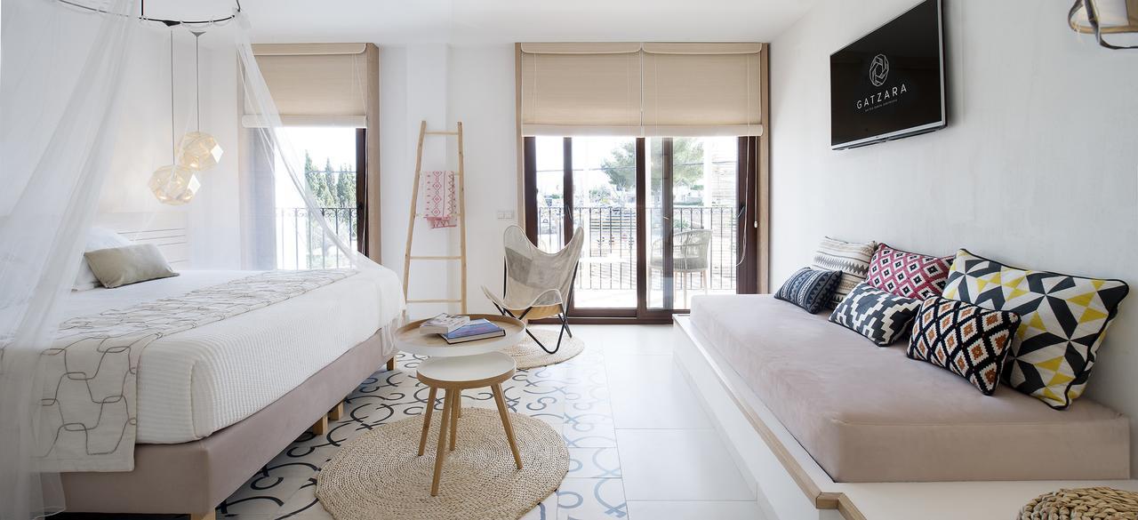 Gatzara Suites Santa Gertrudis Santa Gertrudis  Εξωτερικό φωτογραφία