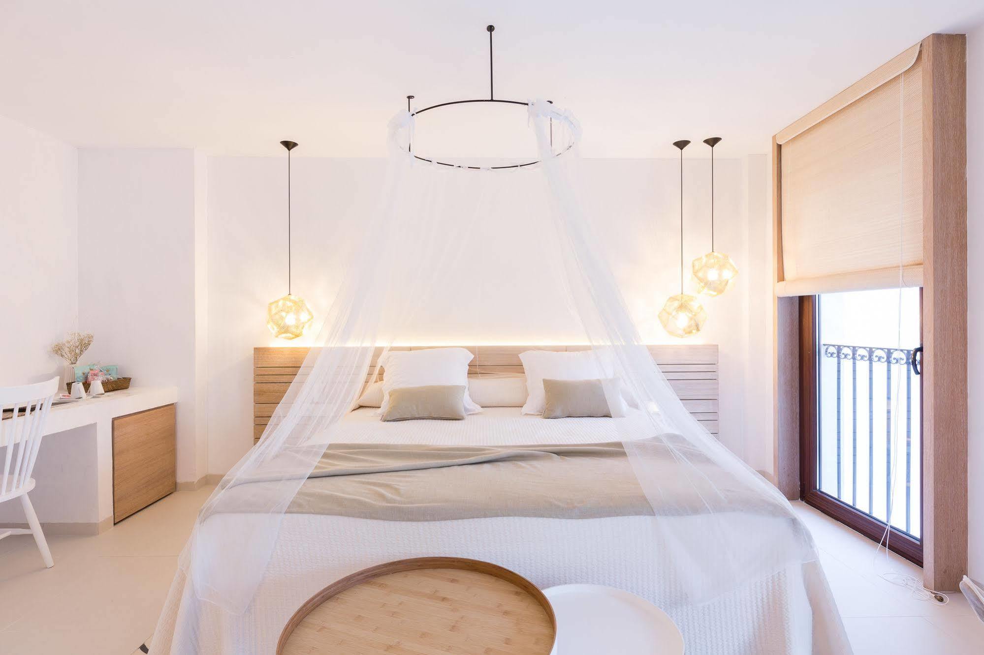 Gatzara Suites Santa Gertrudis Santa Gertrudis  Εξωτερικό φωτογραφία